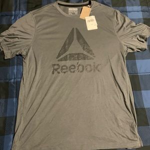Reebok men’s shirt